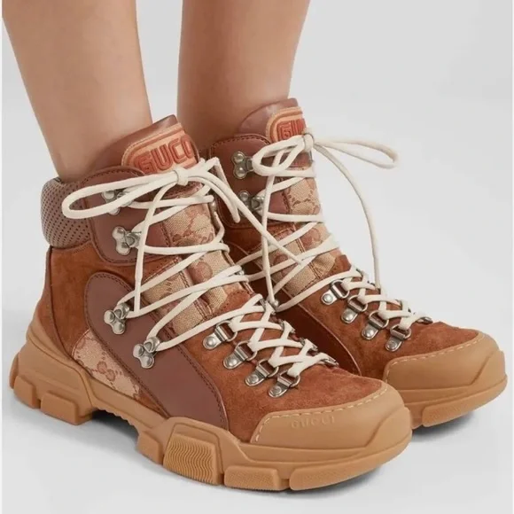 Gucci Brown Leather Hiking Boots with Cream Tongue - Picture 5 of 6